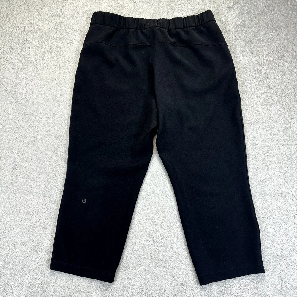 Lululemon On The Fly Crop pants - Picture 8 of 8